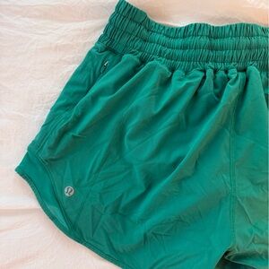 Lululemon Women's Green Shorts